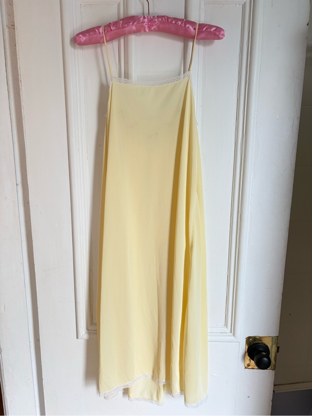 Vintage Butter Yellow Nylon Slip Dress with Embroidered Elephant Details - Picture 4 of 9